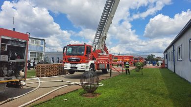 incendiu vopsitorie auto Satu Mare